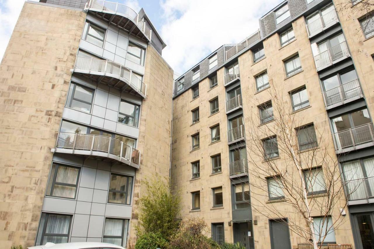 Altido Alluring 3Br Apt Near The Centre With Parking Εδιμβούργο Εξωτερικό φωτογραφία
