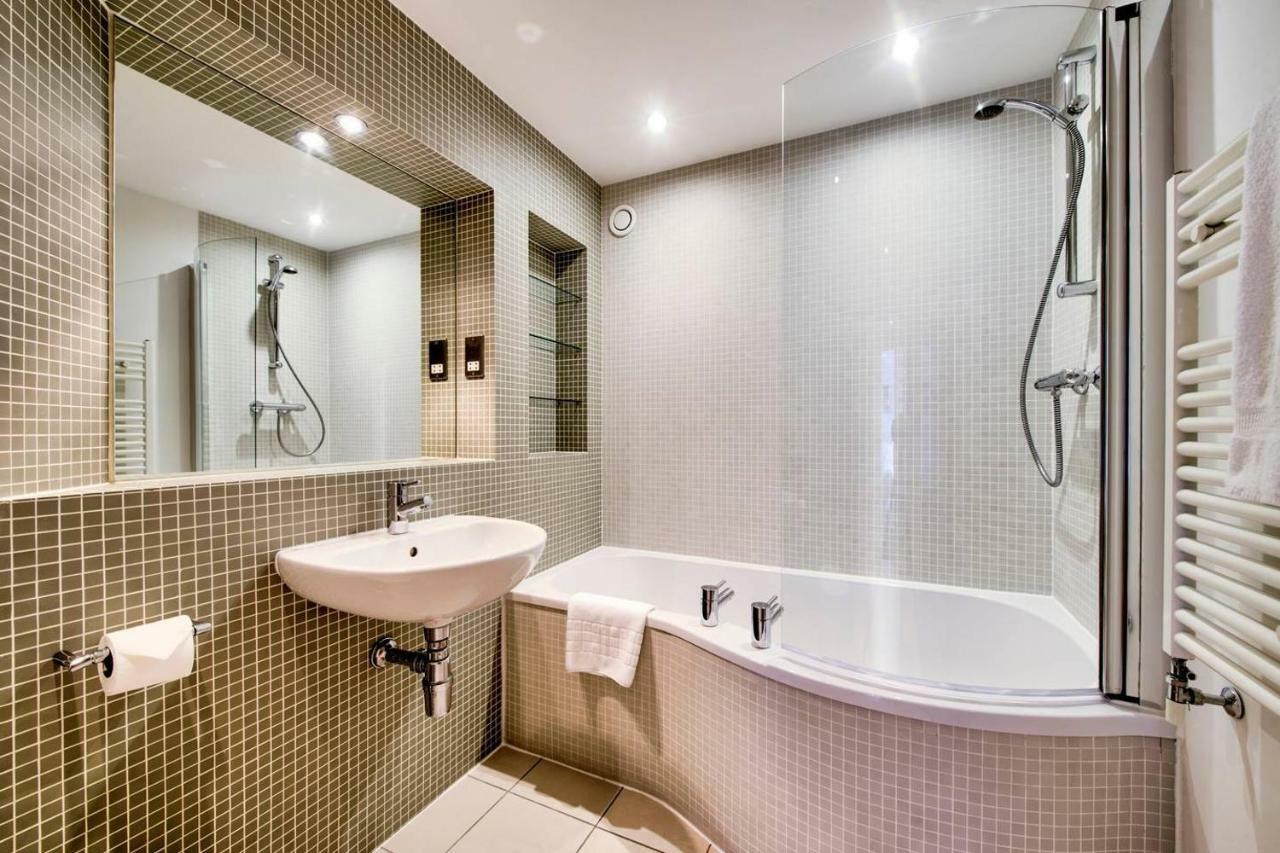 Altido Alluring 3Br Apt Near The Centre With Parking Εδιμβούργο Εξωτερικό φωτογραφία